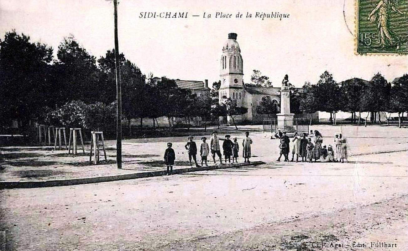 921- Sidi-Chami - Place de la Republique.jpg